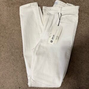 ZARA White High-Rise Ankle Jeans | Size 8 | NWT